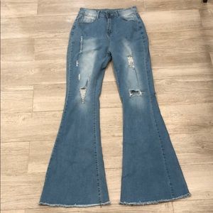 Bell bottom high waisted jeans
